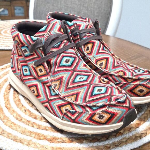 Ariat Spitfire Womans Tribal Style Shoe, Size 11B - Picture 2 of 10